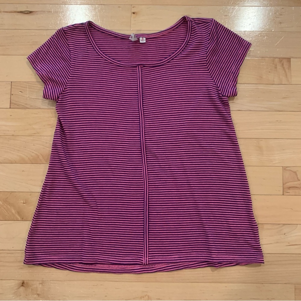 Little girls size 8 short sleeve shirt
